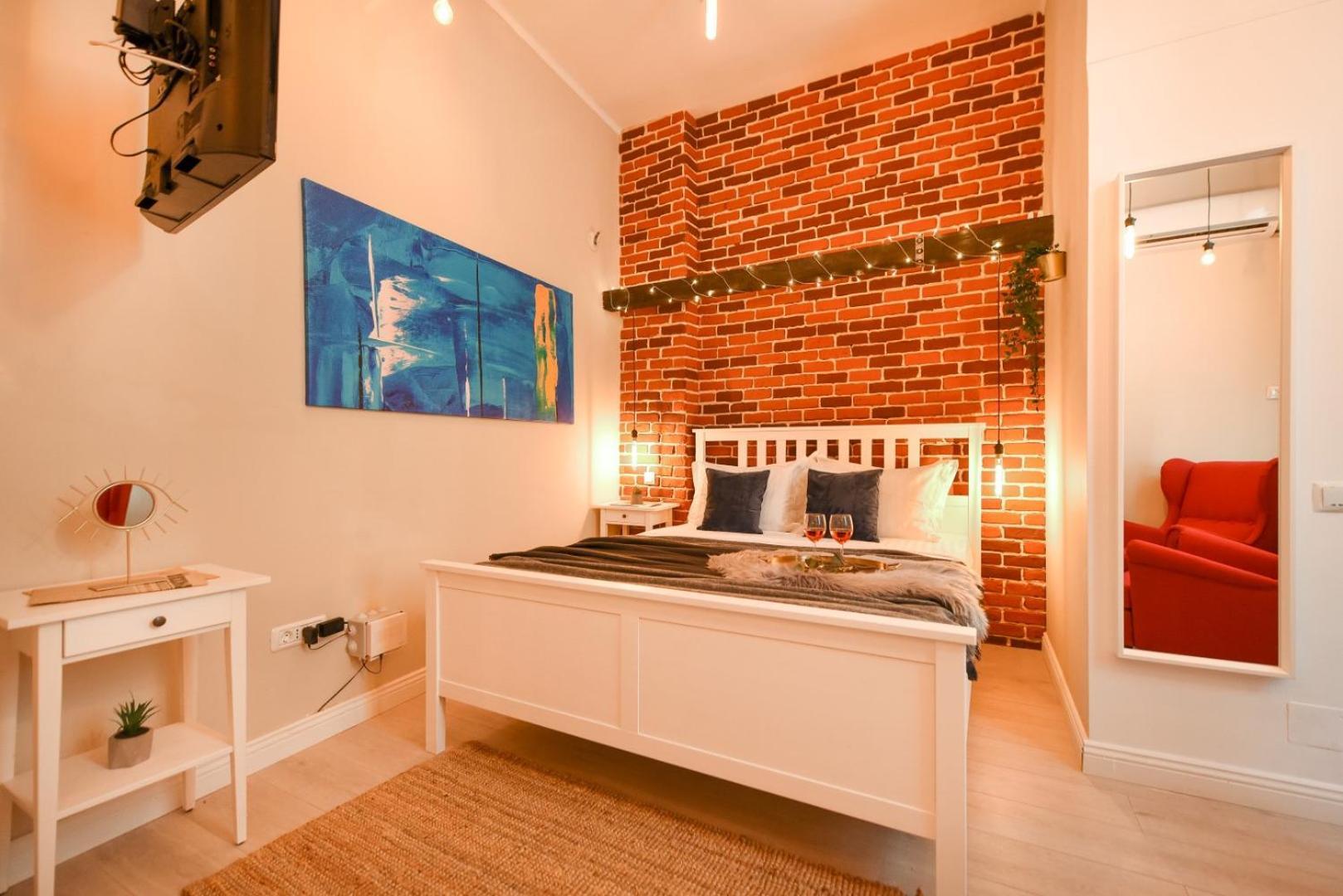 Elegant Studio - Urban Escape In ブカレスト エクステリア 写真